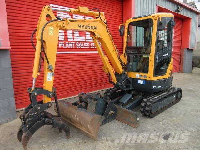 Hyundai R25Z-9 AK Minibagger < 7t