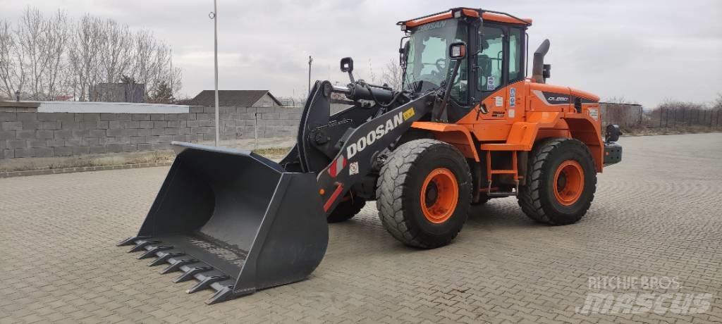 Doosan DL 280-5 Radlader
