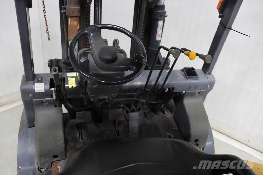 TCM FG50T9 Gasstapler