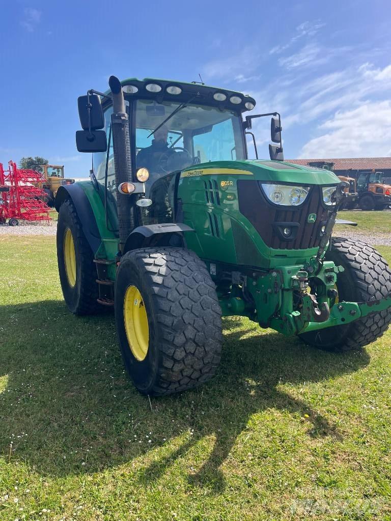 John Deere 6105 R Traktoren