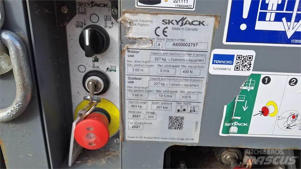 SkyJack SJ12 Andere Arbeitsbühnen