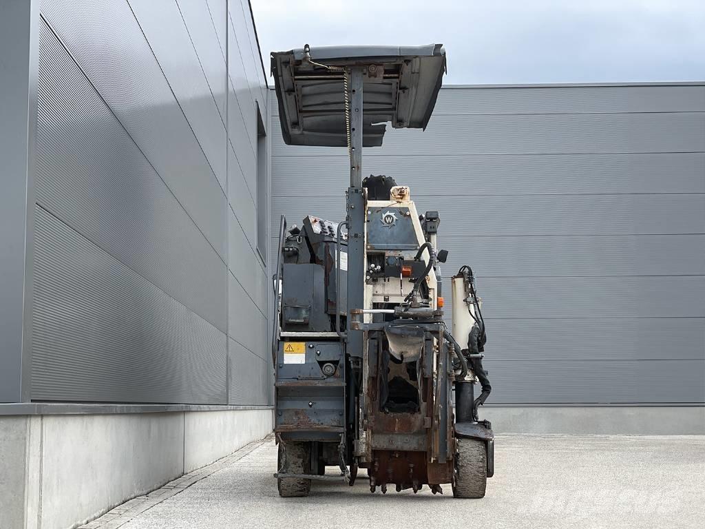 Wirtgen W 50 RI Asphaltfräsen