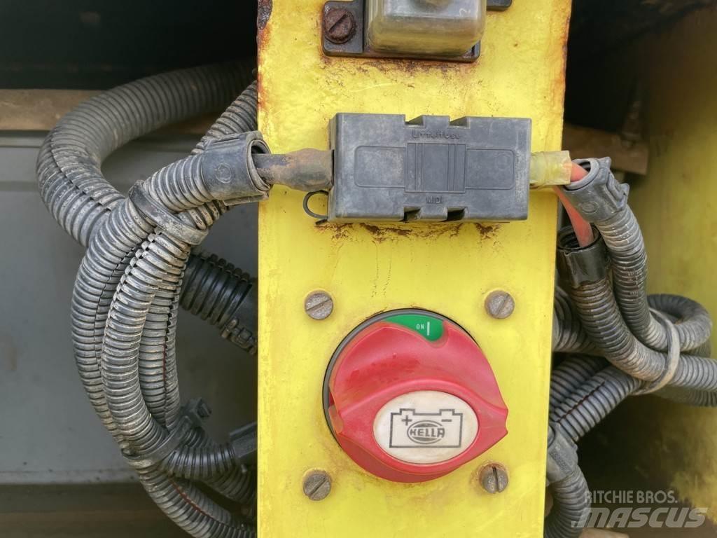 Ammann AP 240 Gummiradwalzen