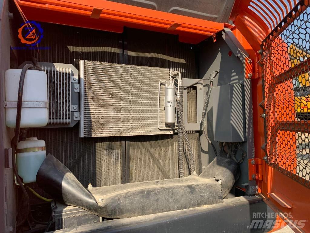 Hitachi ZX 240 Raupenbagger