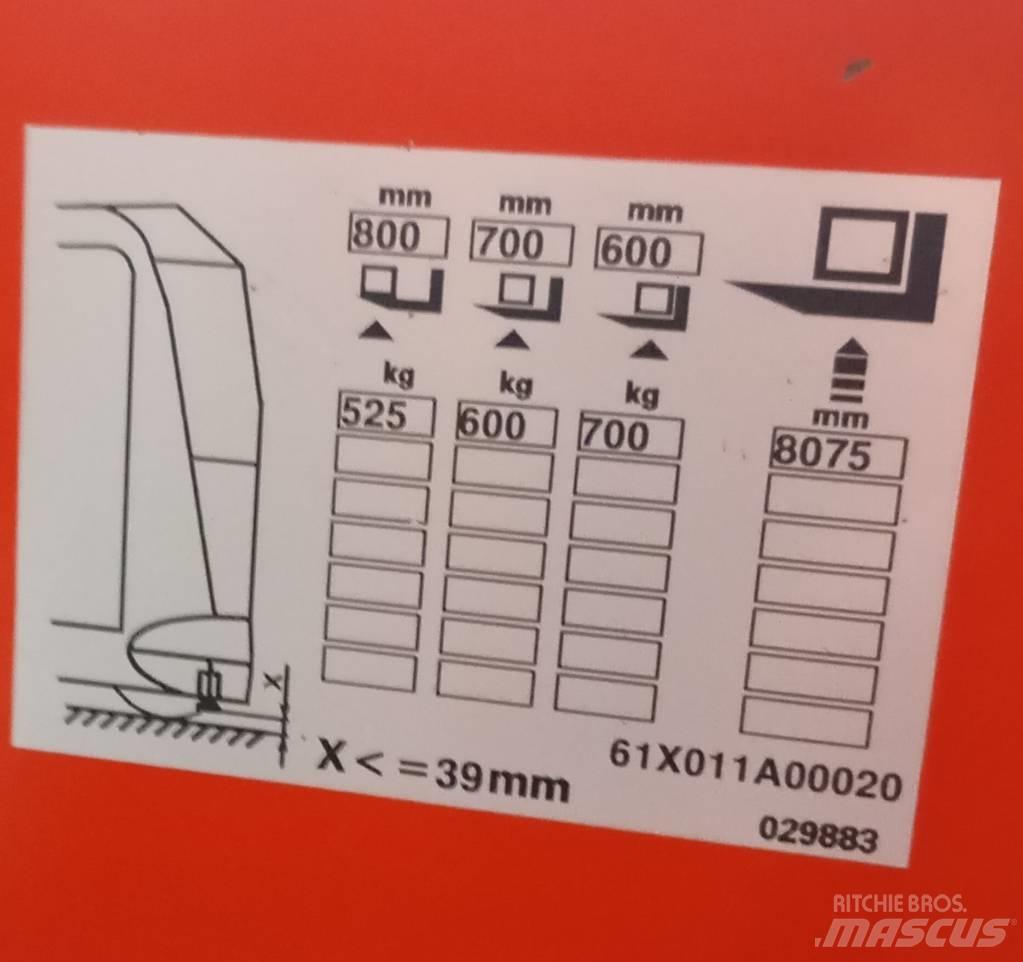 Linde K 011 Schubmaststapler