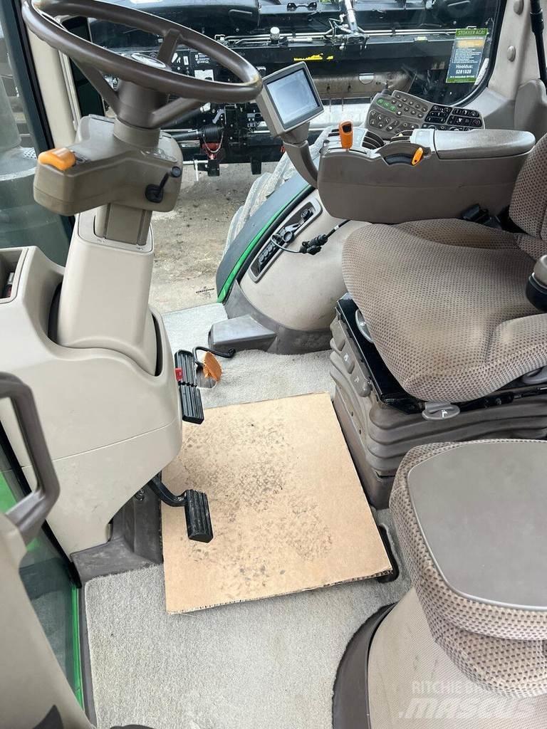 John Deere 8260R Traktoren