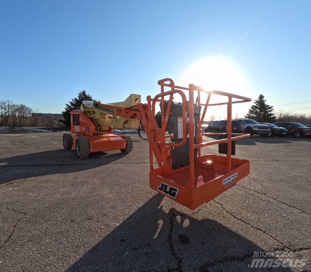 JLG E 450 AJ Gelenkteleskoparbeitsbühnen