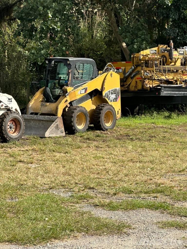 CAT 248C Kompaktlader