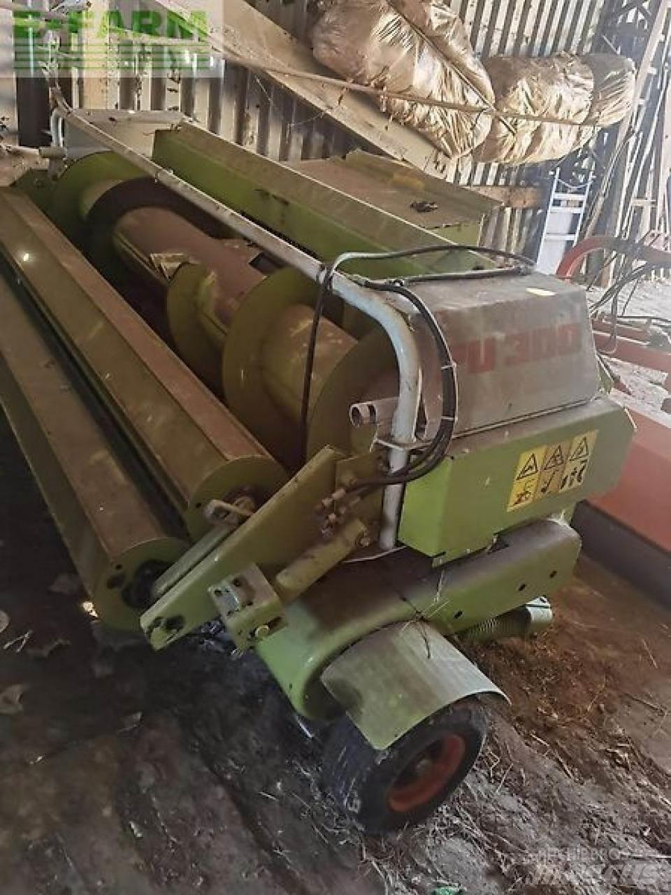 CLAAS jaguar 682s Selbstfahrende Häcksler