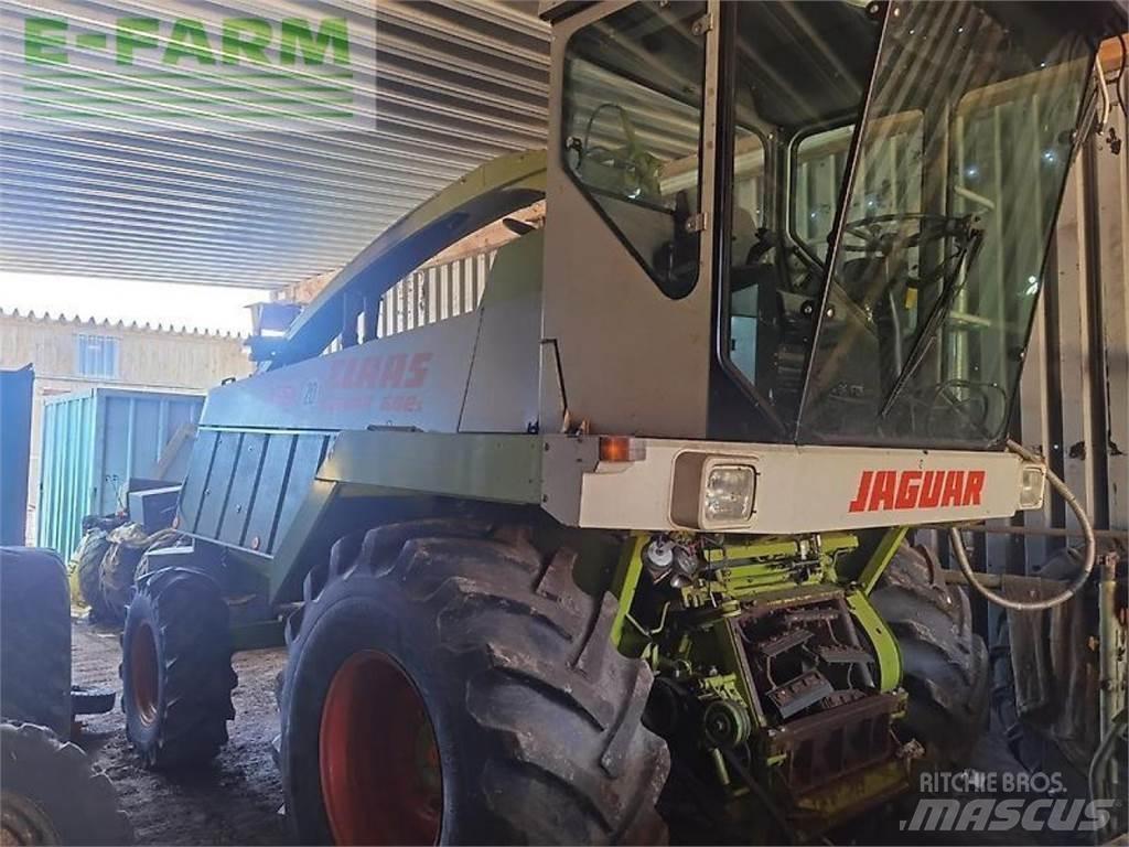 CLAAS jaguar 682s Selbstfahrende Häcksler