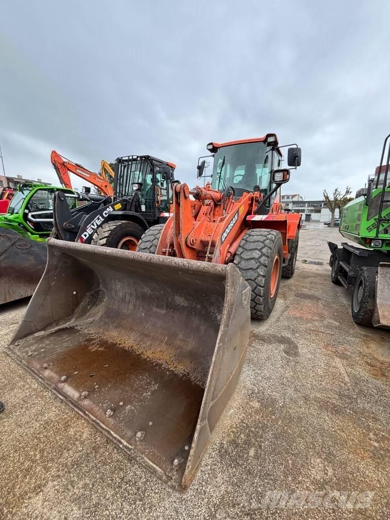 Doosan DL 250 Radlader