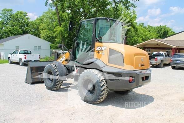 CASE 321F Radlader