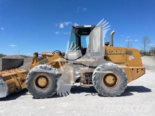 CASE 621B Radlader