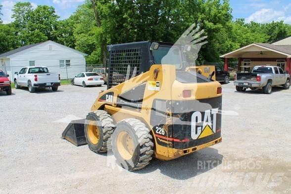 CAT 226 Kompaktlader