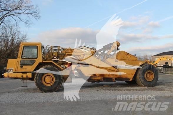 CAT 615C II Schaber