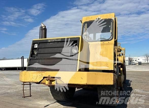 CAT 615C II Schaber