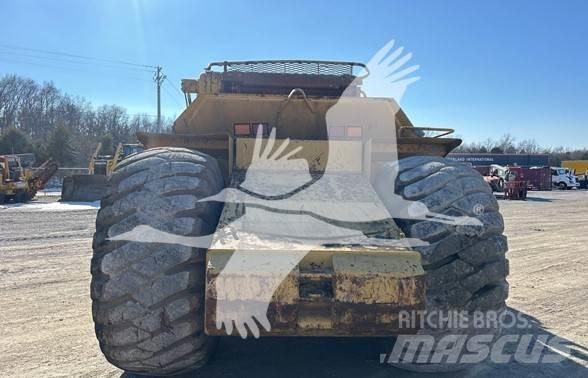 CAT 615C II Schaber