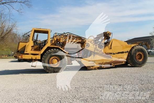 CAT 615C II Schaber