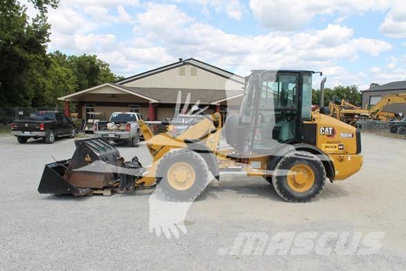 CAT 906M Radlader