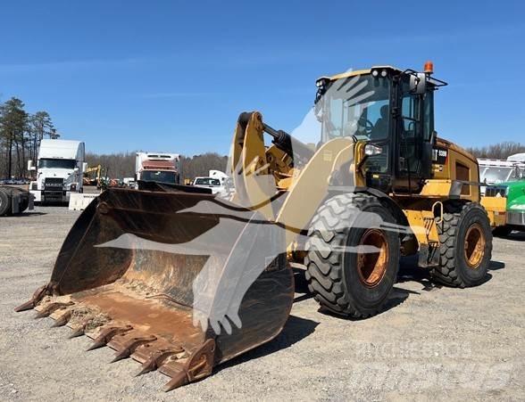 CAT 938M Radlader