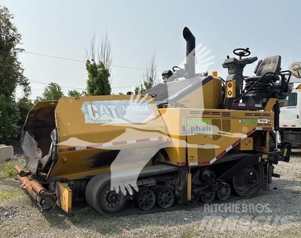 CAT AP-1055F Strassenfertiger