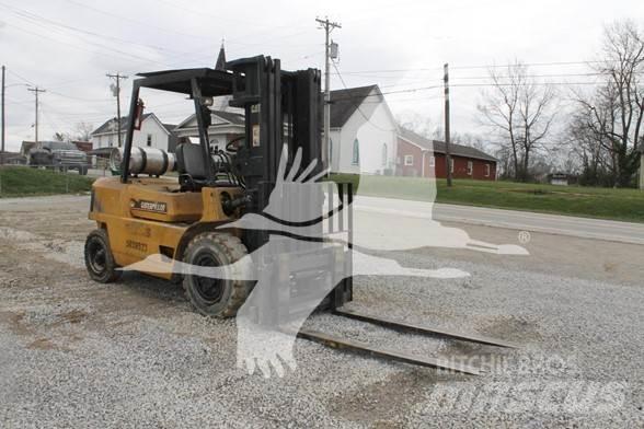 CAT GP40 Dieselstapler
