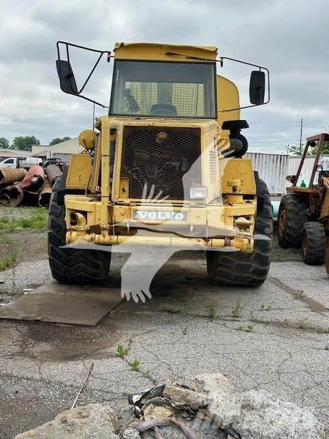 Volvo A25B Wassertanker