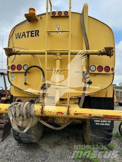Volvo A25B Wassertanker
