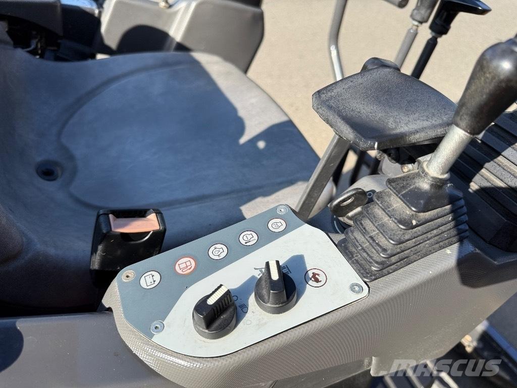 CASE CX 12 D Minibagger < 7t