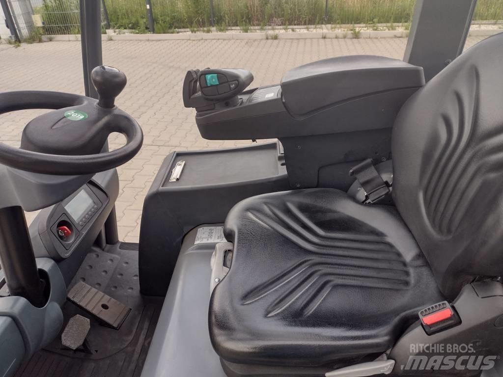 Jungheinrich EFG 213 Elektrostapler