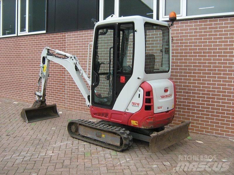 Takeuchi TB216 Minibagger < 7t