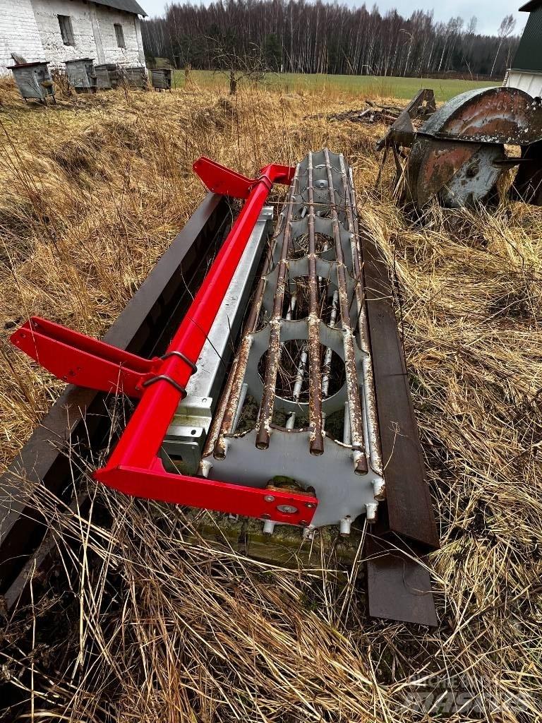 Kongskilde Delta 300 Grubber
