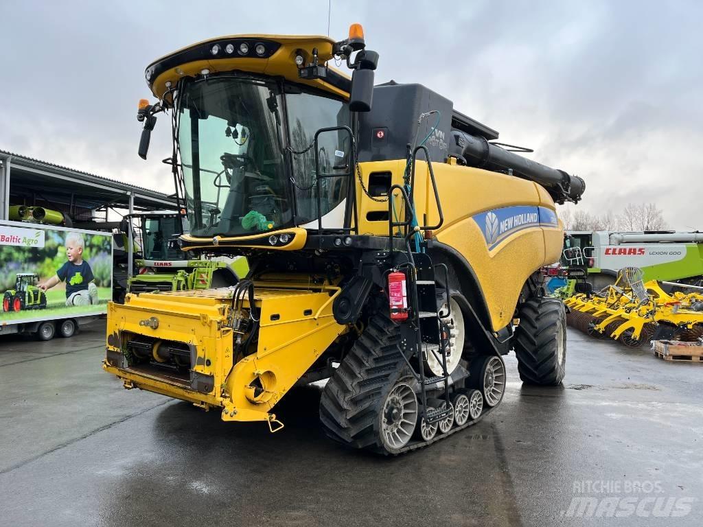 New Holland CR 9.90 Mähdrescher