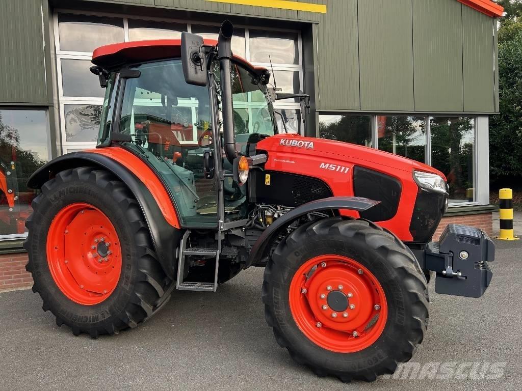 Kubota M 5-111 Traktoren