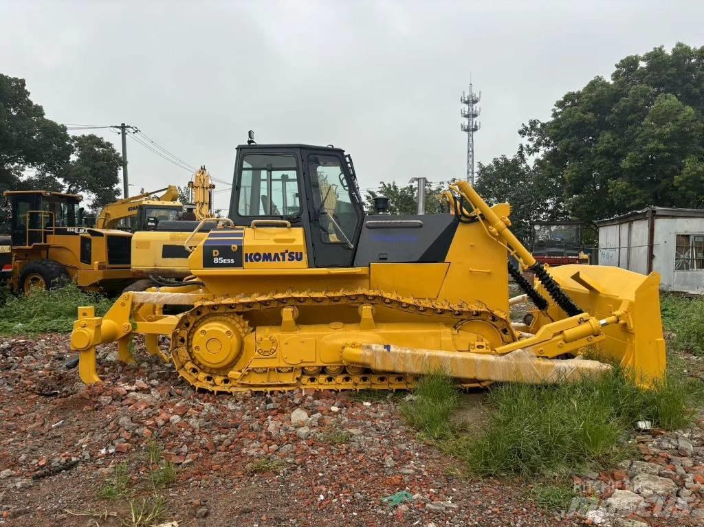 Komatsu D 85 E-12 Bulldozer