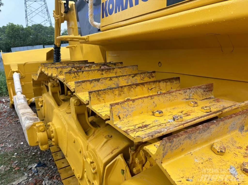Komatsu D 85 E-12 Bulldozer