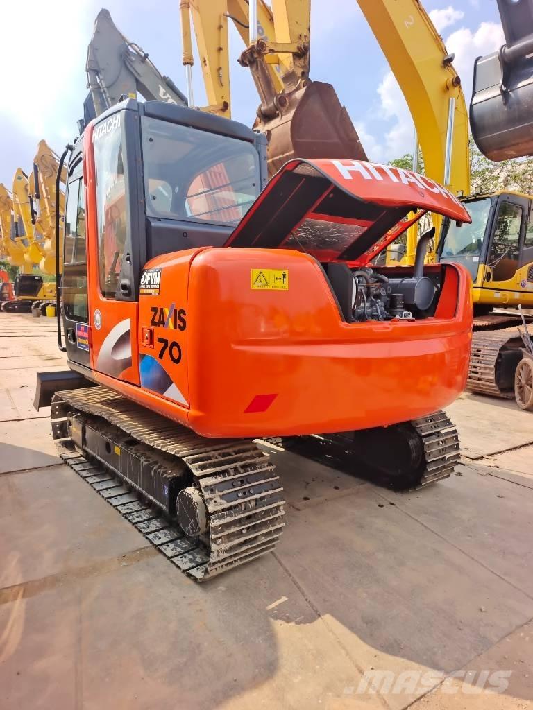 Hitachi ZAXIS70 Minibagger < 7t