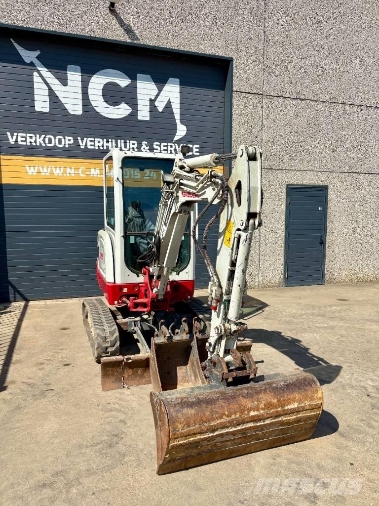 Takeuchi TB 225 Minibagger < 7t