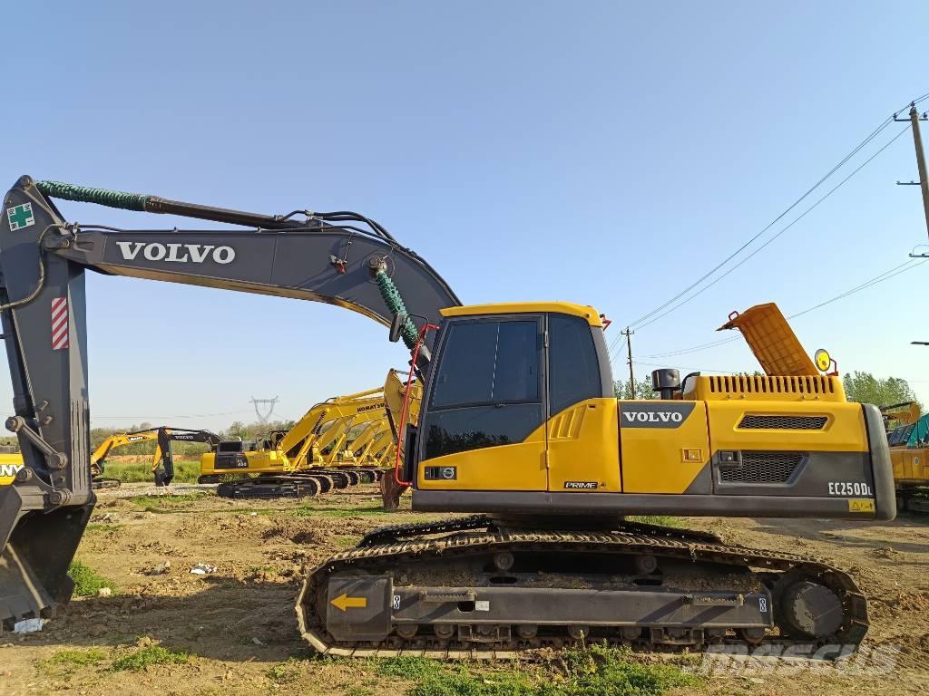 Volvo EC 250 D L Raupenbagger