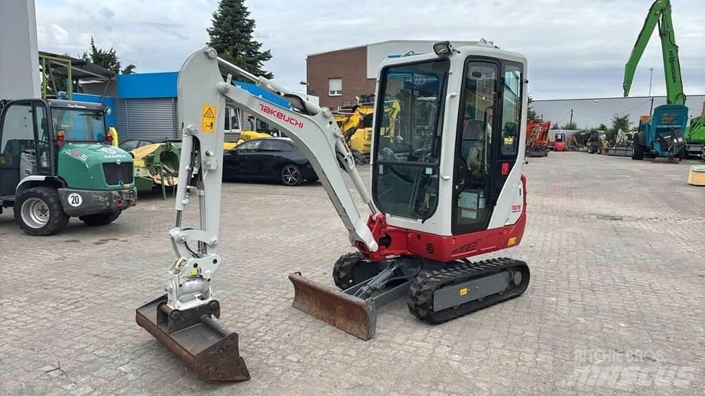 Takeuchi TB216 A Minibagger < 7t