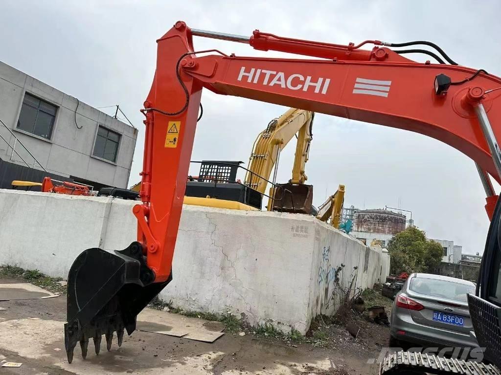 Hitachi EX 120-3 Raupenbagger