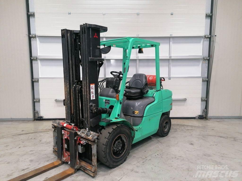 Mitsubishi FG35NT Gasstapler