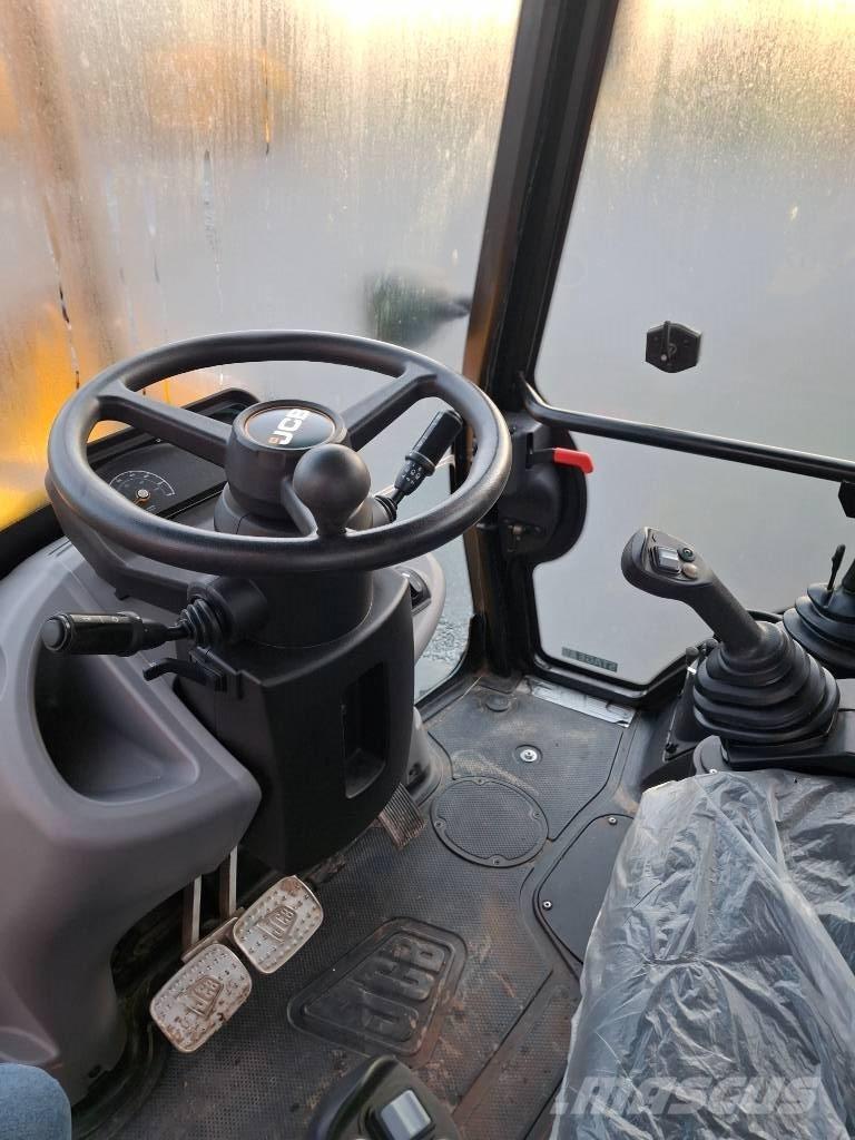 JCB 3CX PLUS AEC Baggerlader