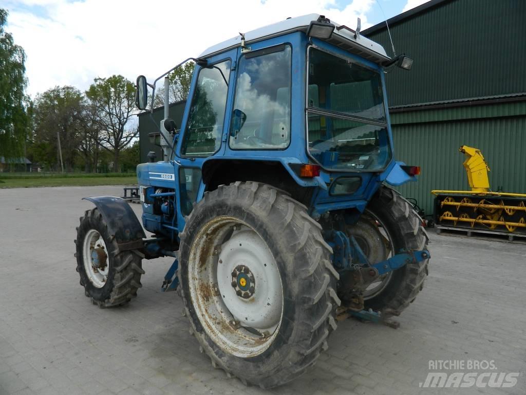 Ford 5600 Traktoren