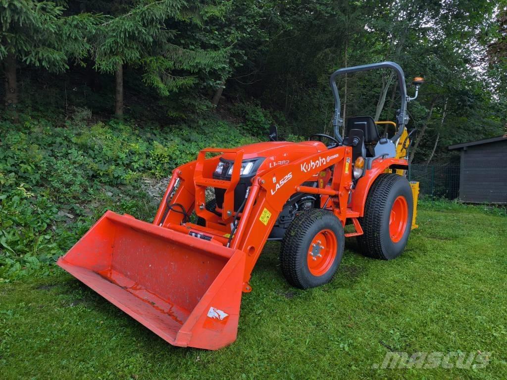 Kubota L1-382 HST Traktoren