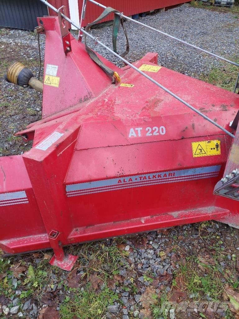Ala-talkkari AT 220 Schneefräse