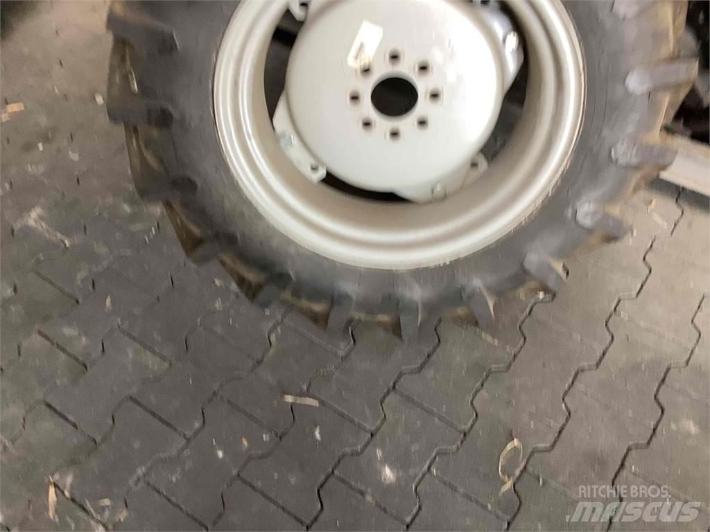 Pirelli 9.5 R20 Sonstige Landmaschinen