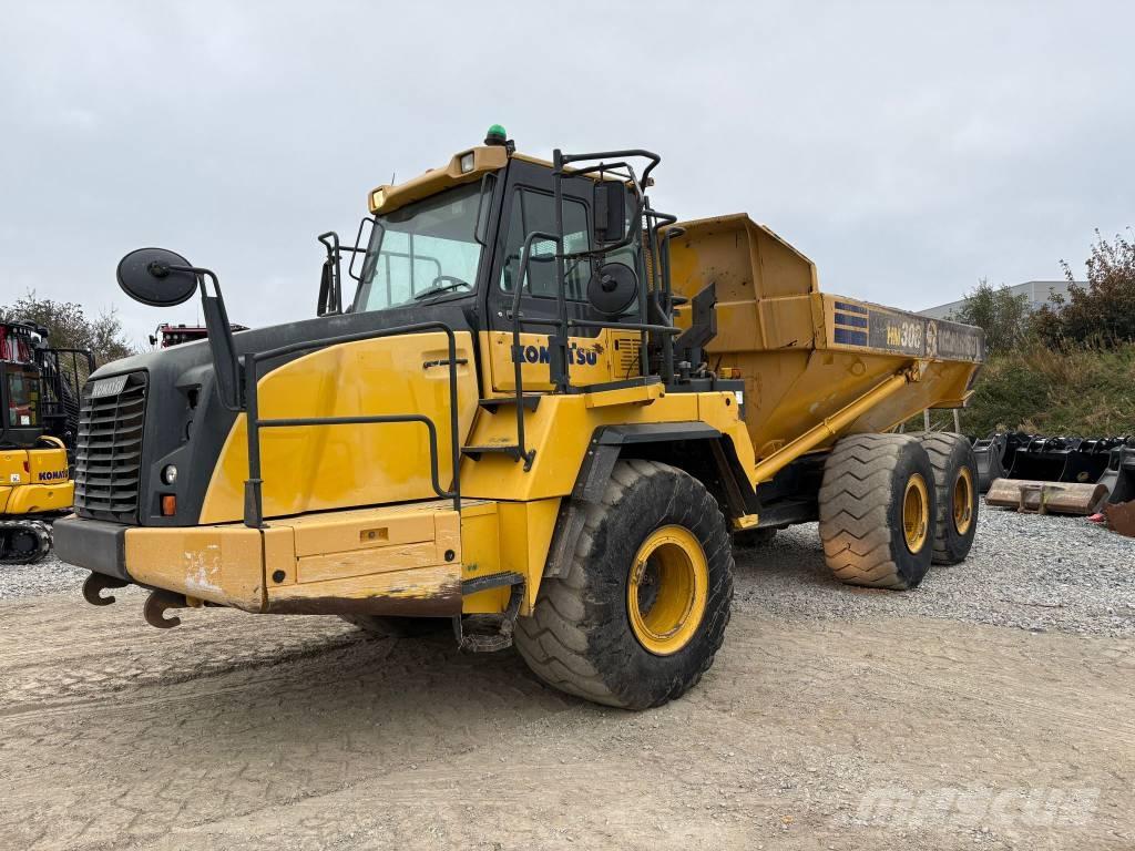 Komatsu HM300-3 Dumper - Knickgelenk