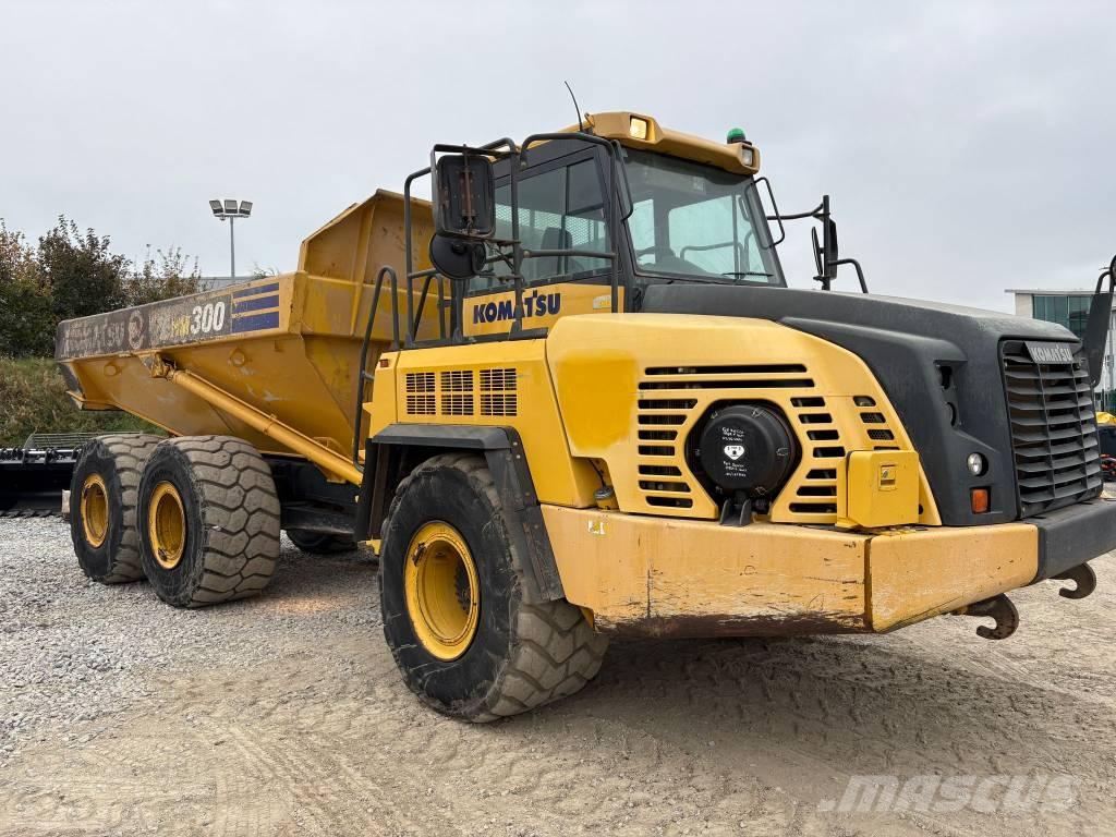 Komatsu HM300-3 Dumper - Knickgelenk