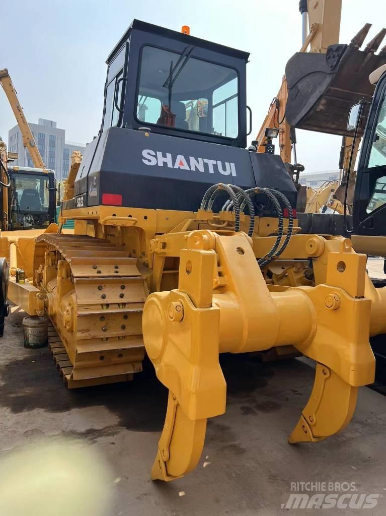 Shantui SD 22 Bulldozer